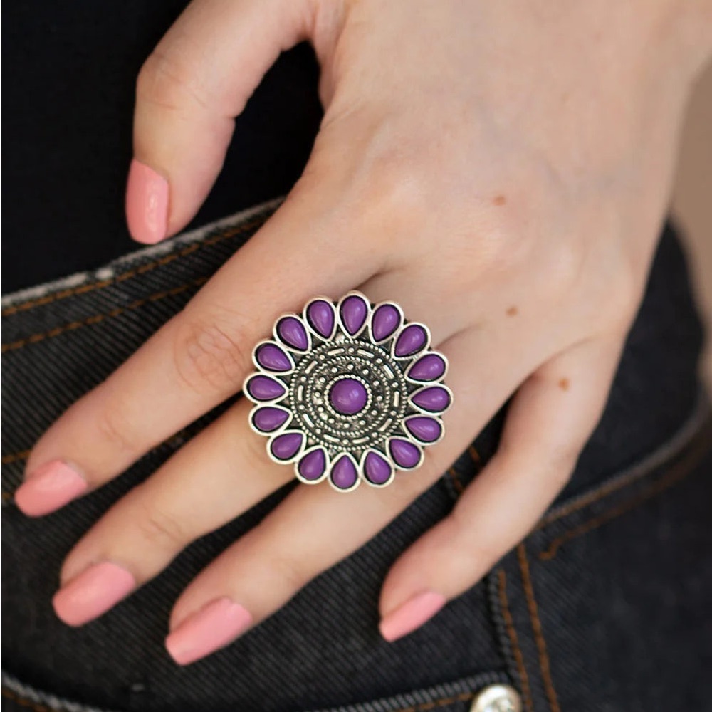 Paparazzi Purple Petal Ring
